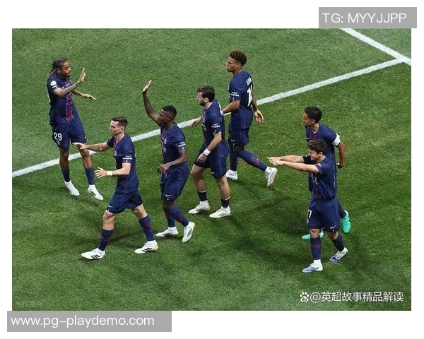 英超精彩对决波尔图与皇马激战成和逆转瞬间引发全场热烈反响