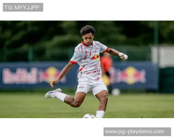 国王杯激战国米险胜莱比锡全场沸腾瞬间回顾与战术解析 国王杯激战国米险胜莱比锡全场沸腾瞬间回顾与战术解析