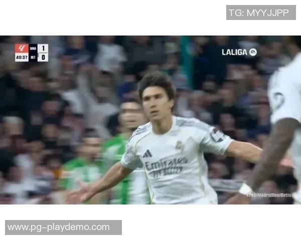 英超精彩对决里昂大胜马竞帽子戏法点燃全场激情 英超精彩对决里昂大胜马竞帽子戏法点燃全场激情