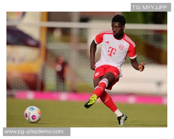 友谊赛精彩回顾拜仁大胜巴萨乌龙球成全场焦点