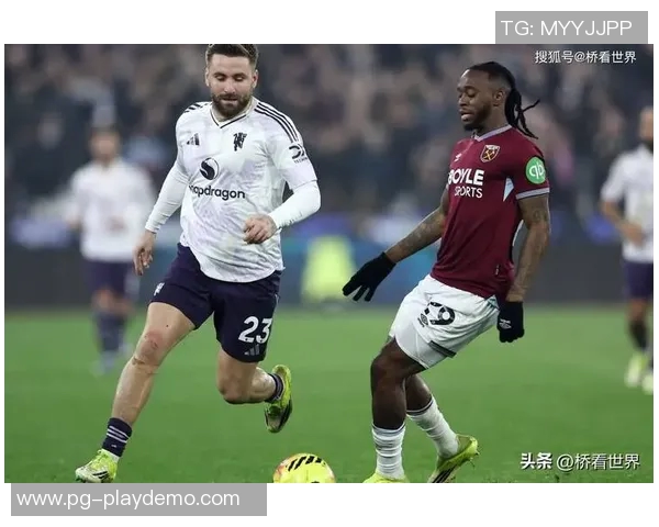 意甲精彩对决曼联与本菲卡战成平局神扑瞬间引发全场热议与战术分析