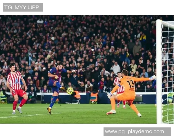 欧联杯精彩对决AC米兰逆袭巴萨5比1绝杀全场沸腾 欧联杯精彩对决AC米兰逆袭巴萨5比1绝杀全场沸腾